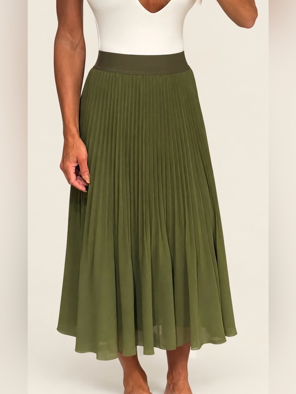 Aritzia Wilfred Twirl Pleated Skirt – Grotto Green – 2XS NWT